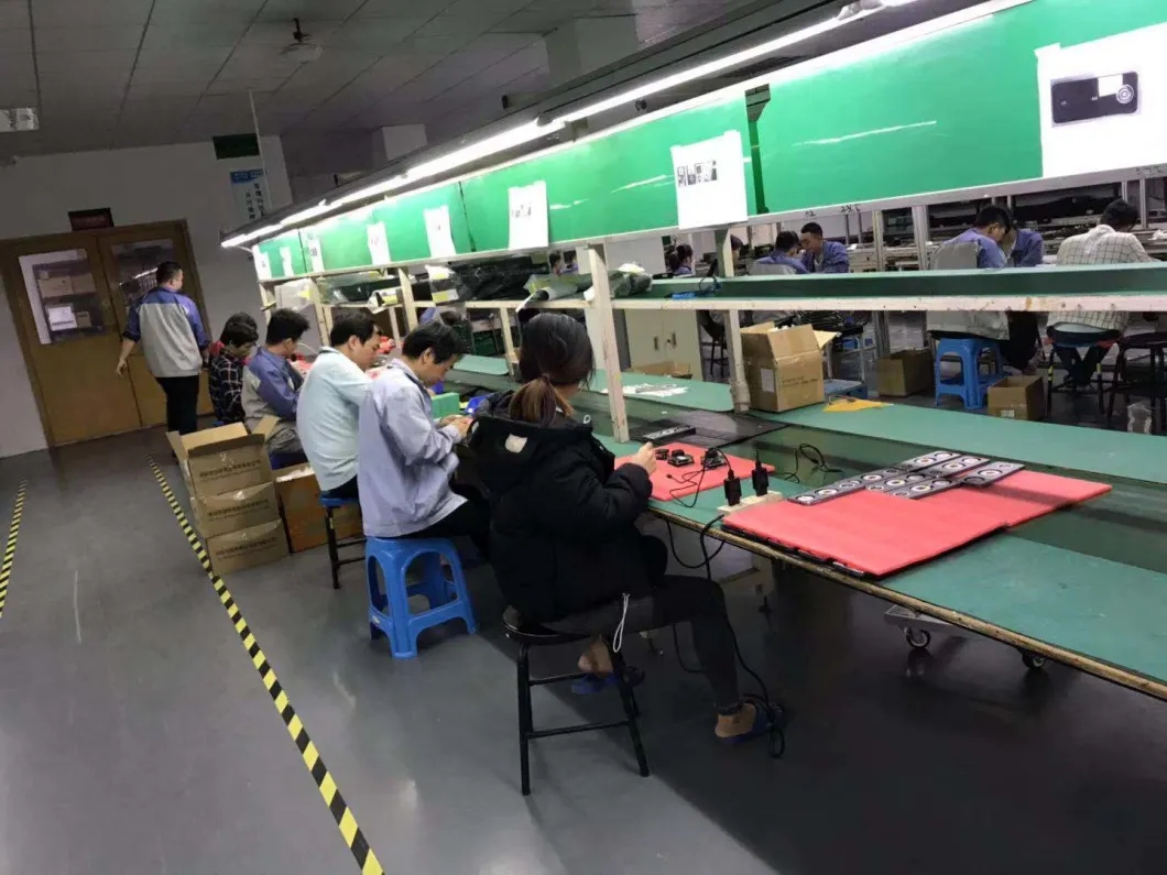 3-in-1-Wireless-Qi-PPS-Pd96W-Laptop-Power-Bank-20000mAh-for-Apple-MacBook-iPhone-12-Mini-PRO.webp (15)